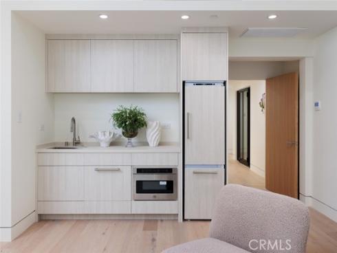 1105  Skyline   Drive, Laguna Beach, CA