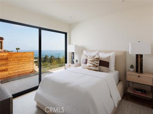 1105  Skyline   Drive, Laguna Beach, CA