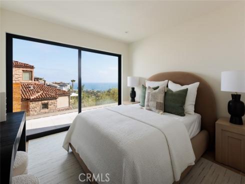 1105  Skyline   Drive, Laguna Beach, CA
