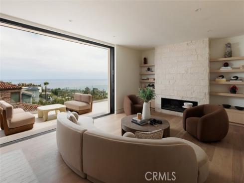 1105  Skyline   Drive, Laguna Beach, CA