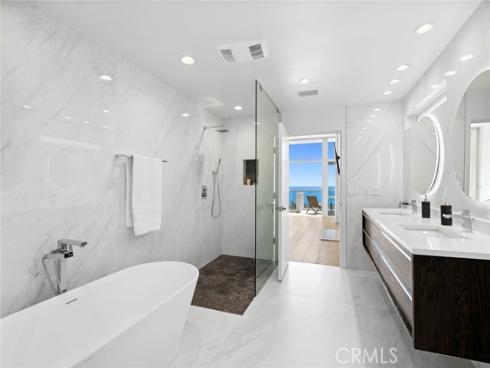 1061  Skyline   Drive, Laguna Beach, CA