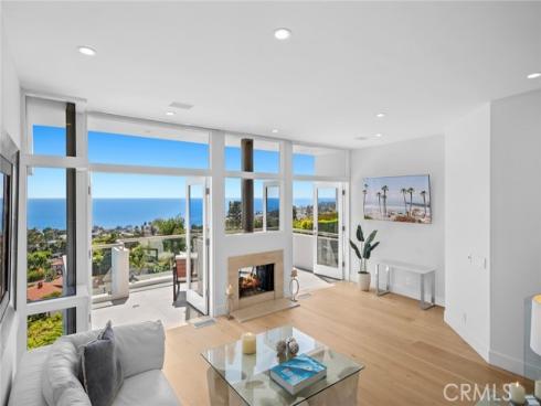 1061  Skyline   Drive, Laguna Beach, CA