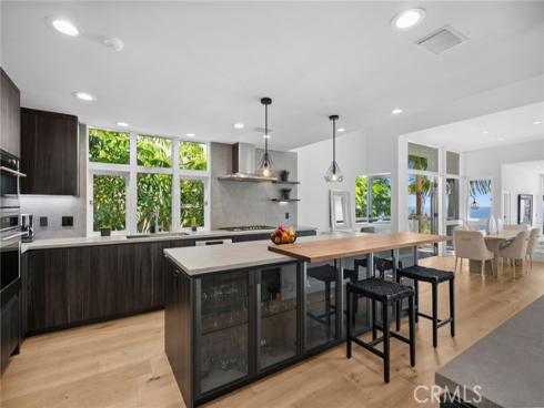1061  Skyline   Drive, Laguna Beach, CA
