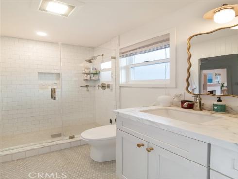 389  Park  , Laguna Beach, CA