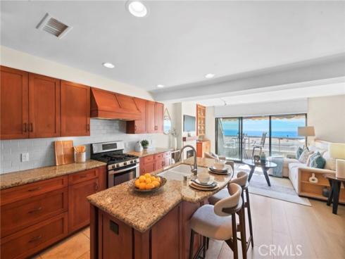 21771  Ocean Vista  29  Drive, Laguna Beach, CA