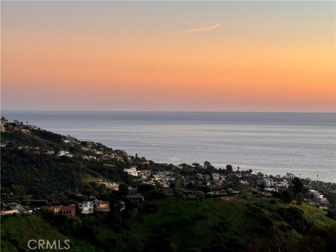 2155  Temple Hills  , Laguna Beach, CA