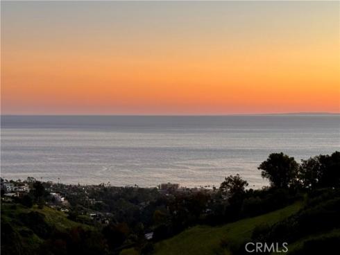 2155  Temple Hills  , Laguna Beach, CA