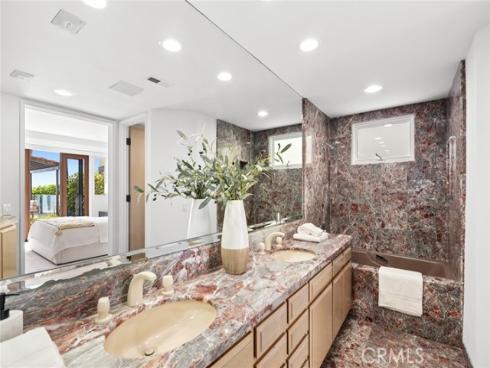 921  Gaviota   Drive, Laguna Beach, CA