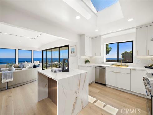 1401  Bounty   Way, Laguna Beach, CA