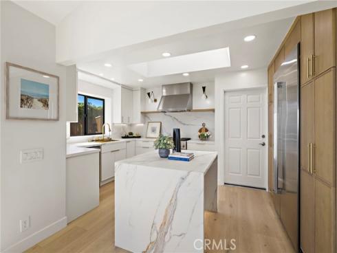 1401  Bounty   Way, Laguna Beach, CA
