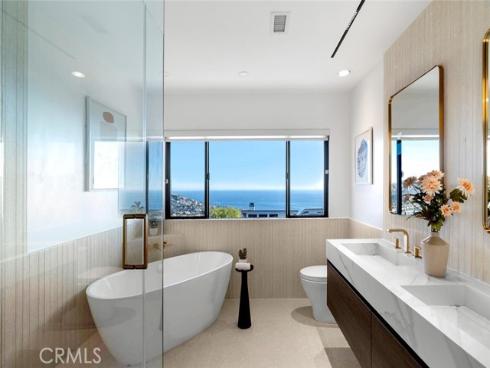 1401  Bounty   Way, Laguna Beach, CA