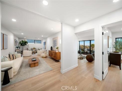 1401  Bounty   Way, Laguna Beach, CA