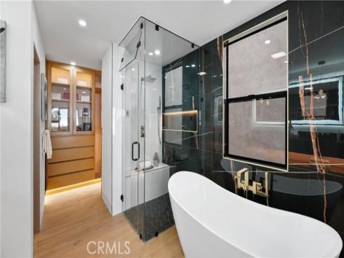 1095  Miramar  , Laguna Beach, CA