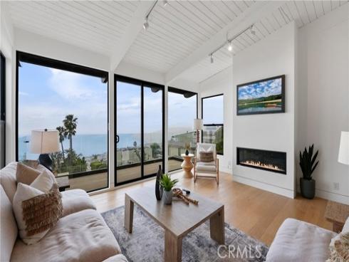 1095  Miramar  , Laguna Beach, CA
