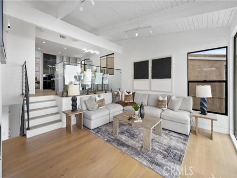 1095  Miramar  , Laguna Beach, CA
