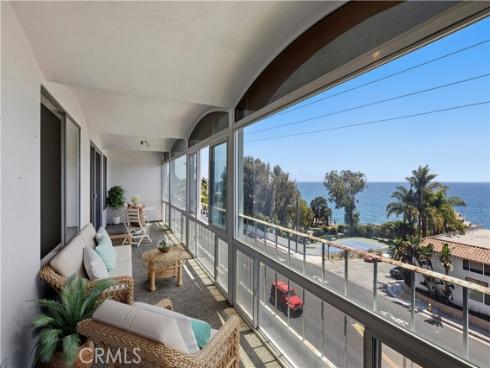 240  Moss  8  Street, Laguna Beach, CA