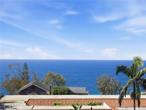 240  Moss  8  Street, Laguna Beach, CA