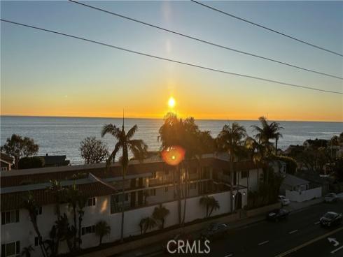 240  Moss  8  Street, Laguna Beach, CA