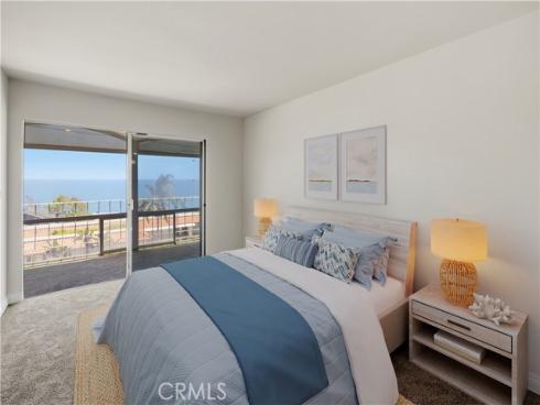 240  Moss  8  Street, Laguna Beach, CA