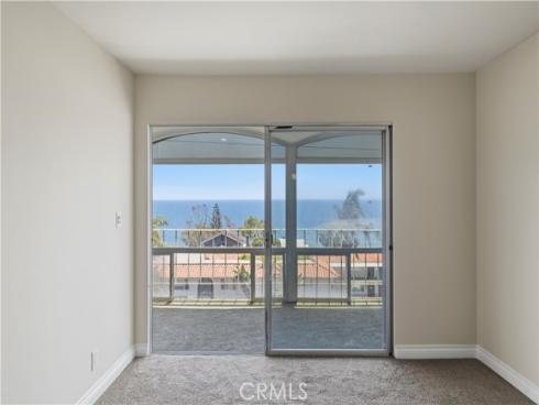 240  Moss  8  Street, Laguna Beach, CA