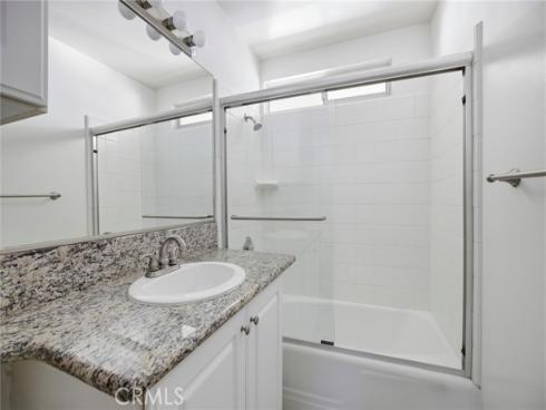 240  Moss  8  Street, Laguna Beach, CA