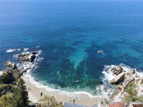 240  Moss  8  Street, Laguna Beach, CA