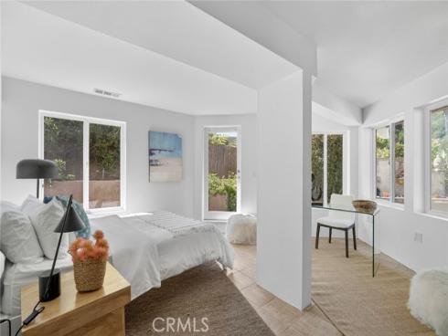431  Nyes   Place, Laguna Beach, CA