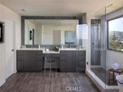1238  Anacapa   Way, Laguna Beach, CA
