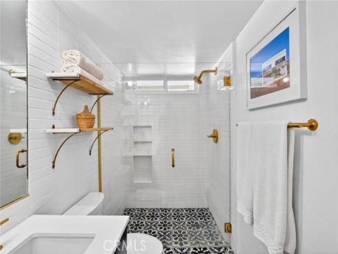 956  Tia Juana  , Laguna Beach, CA