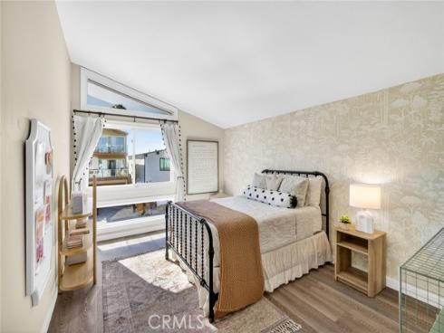 956  Tia Juana  , Laguna Beach, CA