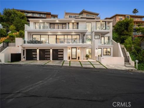 654 Canyon View Drive, Laguna Beach, CA