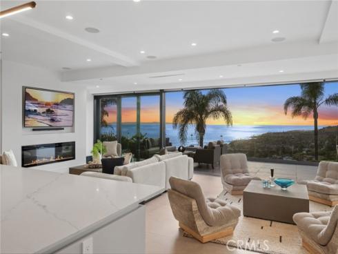 654 Canyon View Drive, Laguna Beach, CA