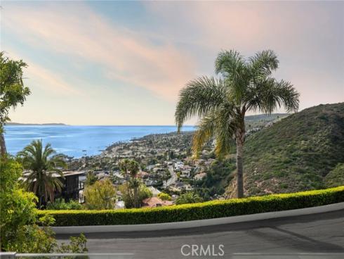 654 Canyon View Drive, Laguna Beach, CA