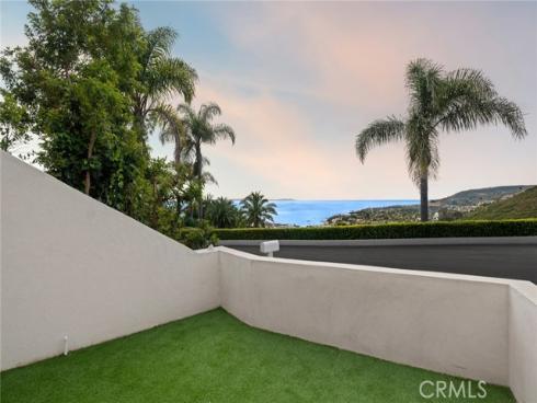 654 Canyon View Drive, Laguna Beach, CA
