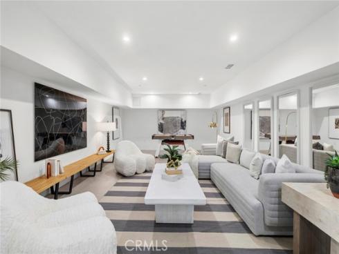 654 Canyon View Drive, Laguna Beach, CA