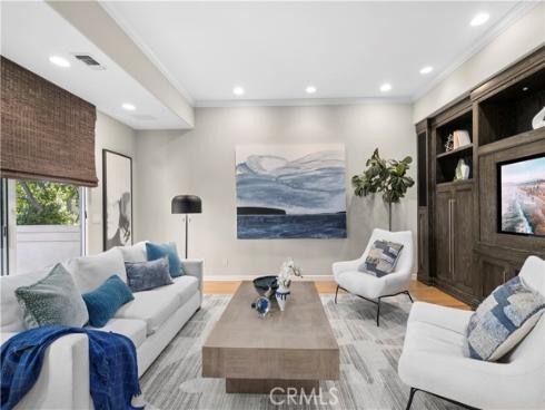 10  N. Stonington Road  , Laguna Beach, CA