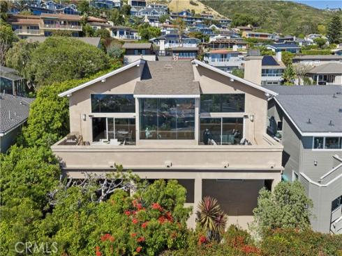 10  N. Stonington Road  , Laguna Beach, CA