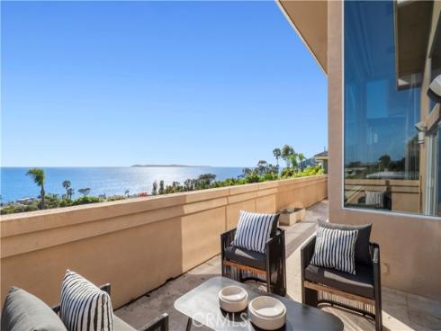 10  N. Stonington Road  , Laguna Beach, CA