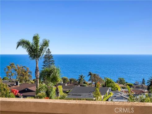10  N. Stonington Road  , Laguna Beach, CA