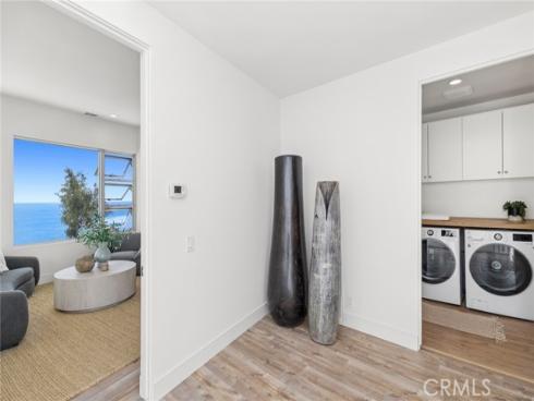 468  Ashton  , Laguna Beach, CA