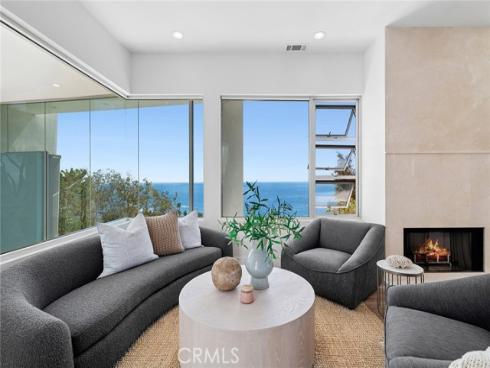 468  Ashton  , Laguna Beach, CA