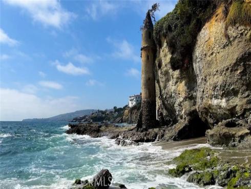 2851  Terry   Road, Laguna Beach, CA