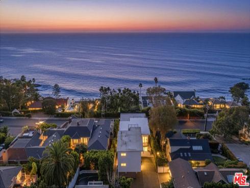 2442 S Coast Highway  8 , Laguna Beach, CA