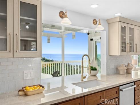 1675  Tahiti   Avenue, Laguna Beach, CA