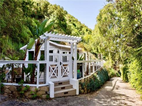 275  Woodland   Drive, Laguna Beach, CA