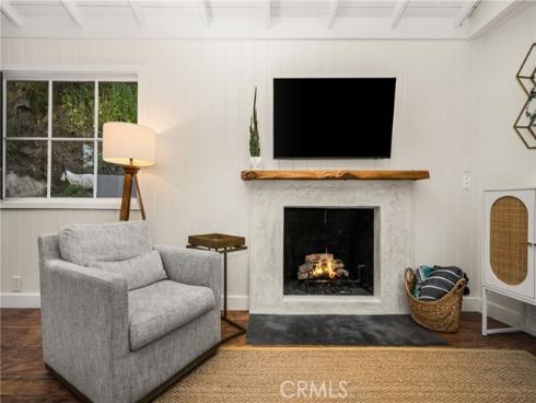275  Woodland   Drive, Laguna Beach, CA