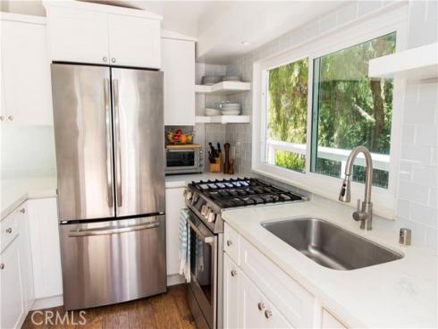 275  Woodland   Drive, Laguna Beach, CA