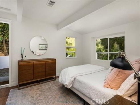 275  Woodland   Drive, Laguna Beach, CA