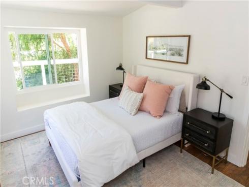 275  Woodland   Drive, Laguna Beach, CA