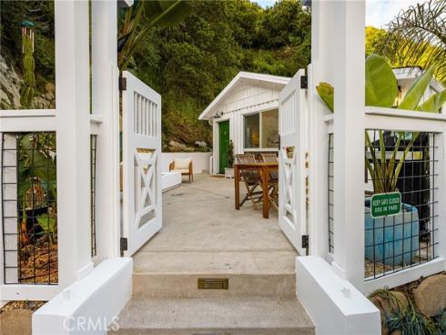 275  Woodland   Drive, Laguna Beach, CA